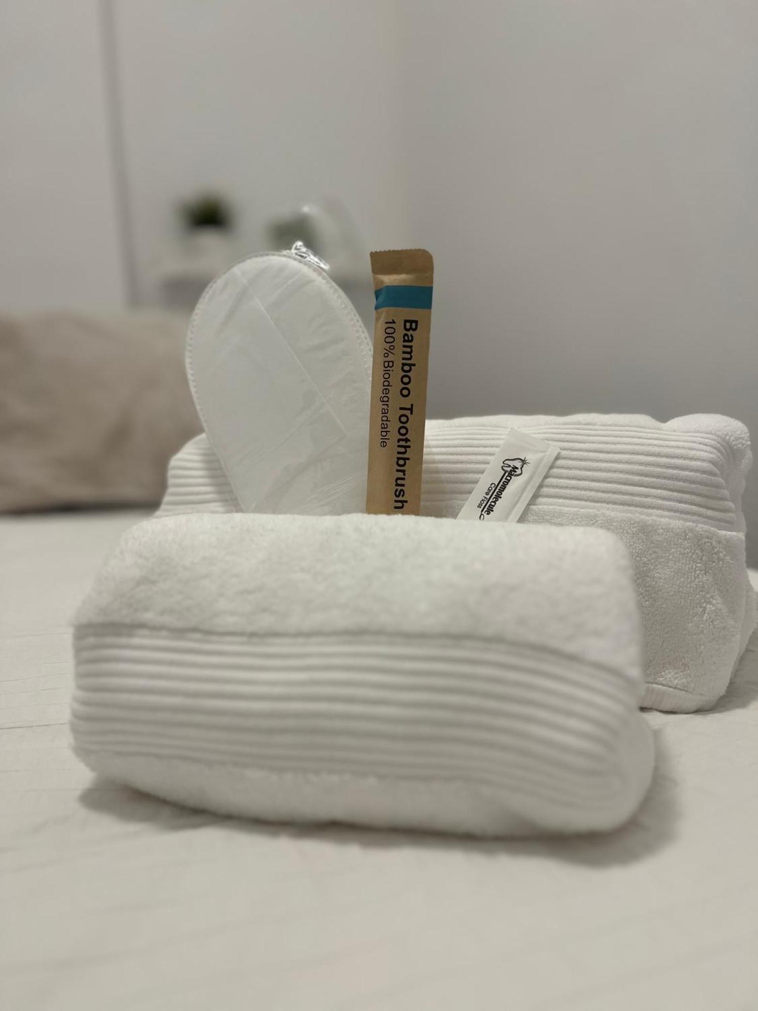 Prime Location - Stylish With Free Wifi, Free Parking, Steps From The Historic Center Lejlighed